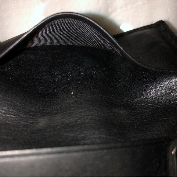 Gucci key holder just one ring left - Picture 9 of 12